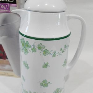 NEW Corelle CALLAWAY Green Ivy 1-Qt Thermal SERVING CARAFE Hot Cold Coffee Tea