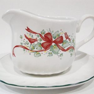 NRM Corelle CALLAWAY Ribbons HOLIDAY Christmas GRAVY BOAT & UNDERPLATE Stoneware