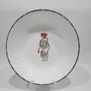Corelle CALLAWAY HOLIDAY 20-oz PASTA Soup BOWL Ivy Topiary Christmas Ribbons