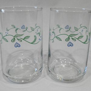 2 HTF Corelle COUNTRY COTTAGE 6-oz JUICE GLASSES Blue Green Hearts