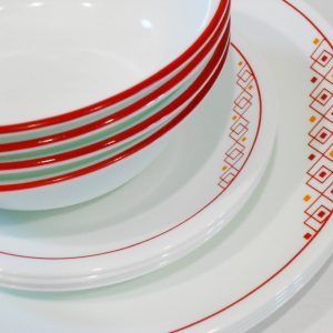 ❤️ NEW 12-pc Corelle FUSION CHILI RED Dinnerware Set *Inspired by Folk Art patterns