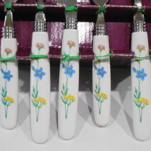 NEW 20-pc Corelle MY GARDEN Stainless Steel FLATWARE SET Colorful Spring Floral