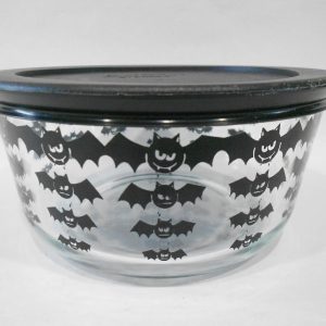 New 2014 PYREX 4 Cup BLACK BATS 1-Qt Storage BOWL Spooky Halloween