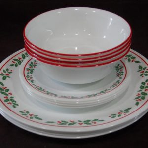 ? NEW 12-pc Corelle WINTER HOLLY DINNERWARE SET Dinner Bread PLATES 18-oz BOWLS