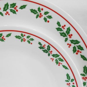 Corelle WINTER HOLLY Choose: DINNER or LUNCH PLATE Christmas Holiday Red Green